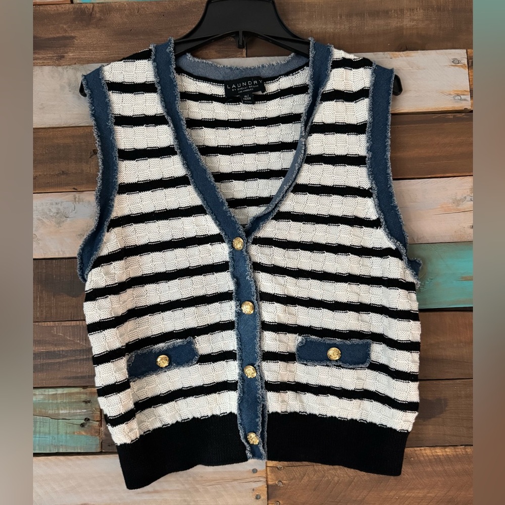 Laundry By Shelli Segal Black and White Knit Top